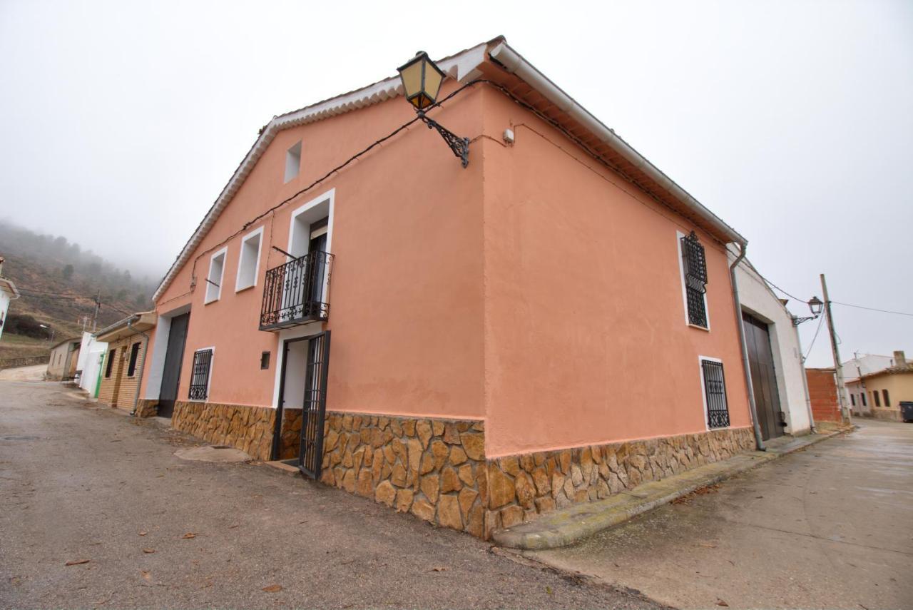 Casa Rural El Hidalgo Valdecolmenas De Arriba Bagian luar foto