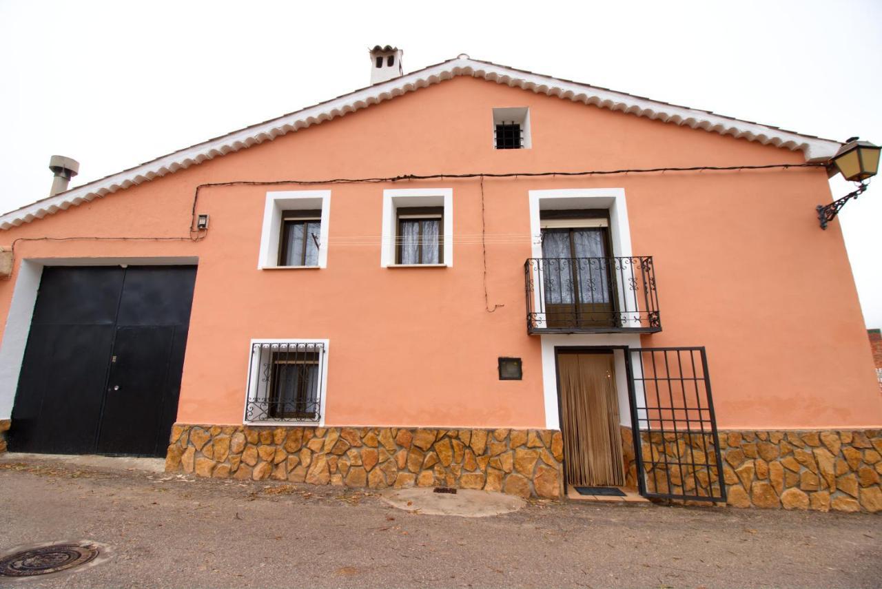 Casa Rural El Hidalgo Valdecolmenas De Arriba Bagian luar foto